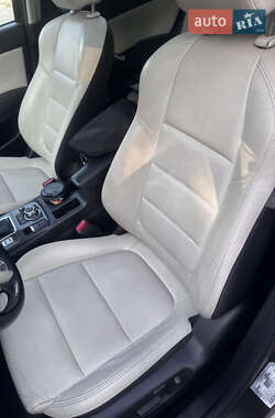 Внедорожник / Кроссовер Mazda CX-5 2016 в 