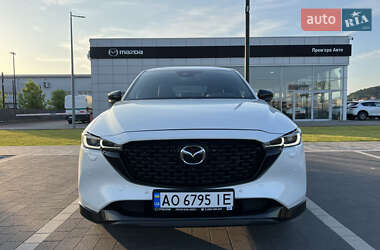 Внедорожник / Кроссовер Mazda CX-5 2024 в 