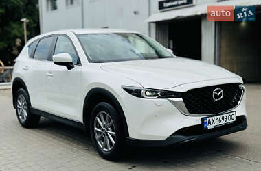 Внедорожник / Кроссовер Mazda CX-5 2023 в 