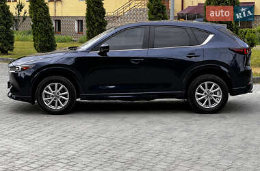 Внедорожник / Кроссовер Mazda CX-5 2024 в 