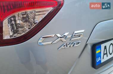 Внедорожник / Кроссовер Mazda CX-5 2012 в 