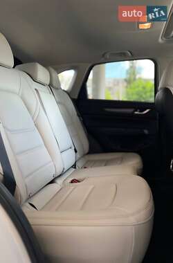 Внедорожник / Кроссовер Mazda CX-5 2023 в 