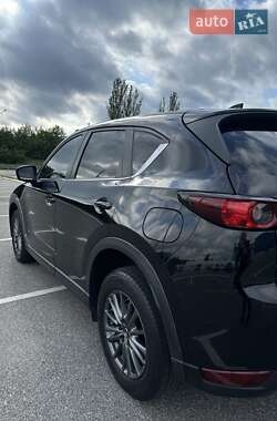 Внедорожник / Кроссовер Mazda CX-5 2017 в 