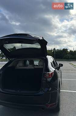 Внедорожник / Кроссовер Mazda CX-5 2017 в 