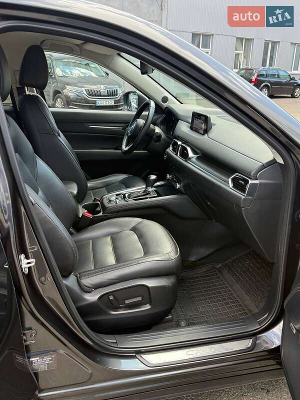 Внедорожник / Кроссовер Mazda CX-5 2019 в Киеве