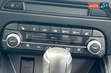 Внедорожник / Кроссовер Mazda CX-5 2021 в 
