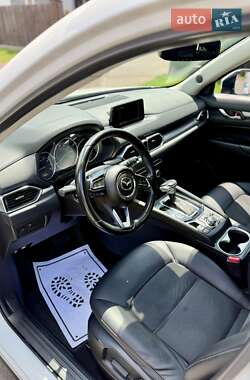 Внедорожник / Кроссовер Mazda CX-5 2017 в 