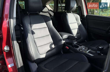 Внедорожник / Кроссовер Mazda CX-5 2017 в 