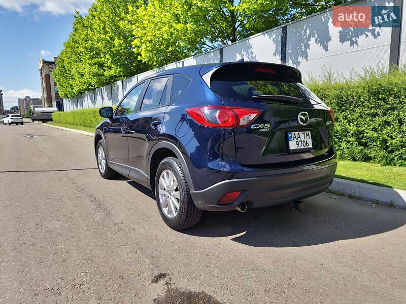 Позашляховик / Кросовер Mazda CX-5 2016 в Києві