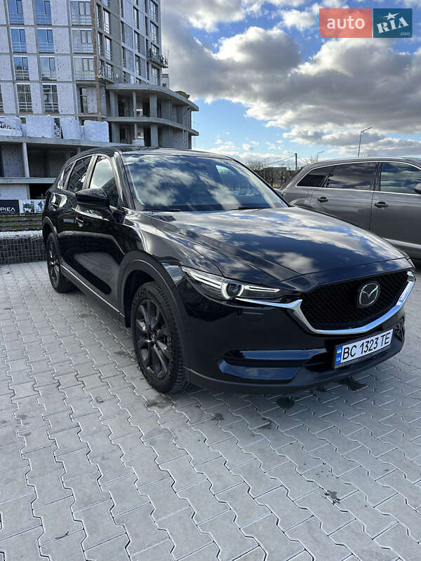 Внедорожник / Кроссовер Mazda CX-5 2017 в 