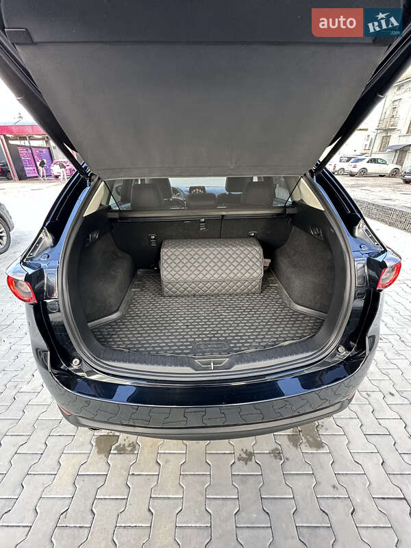 Позашляховик / Кросовер Mazda CX-5 2017 в Львові