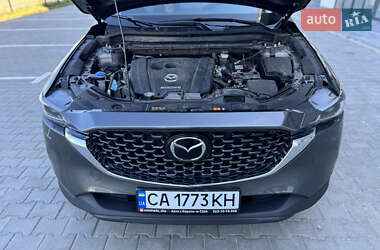 Внедорожник / Кроссовер Mazda CX-5 2022 в 