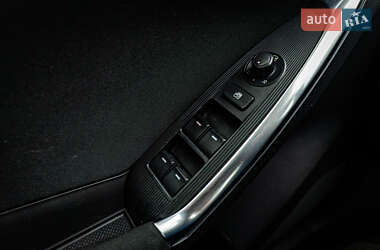 Внедорожник / Кроссовер Mazda CX-5 2012 в 
