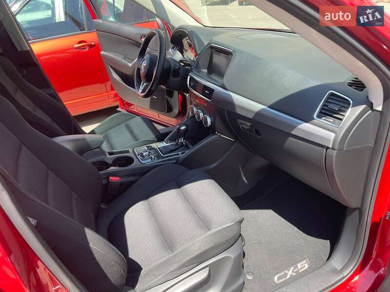 Позашляховик / Кросовер Mazda CX-5 2015 в Ужгороді