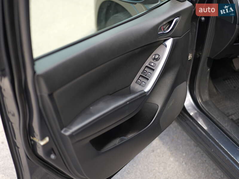 Позашляховик / Кросовер Mazda CX-5 2015 в Запоріжжі