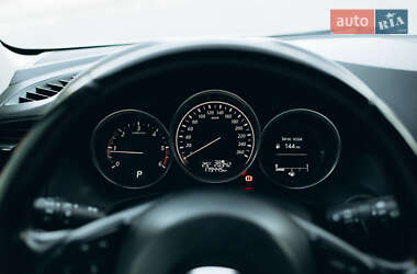 Позашляховик / Кросовер Mazda CX-5 2013 в 