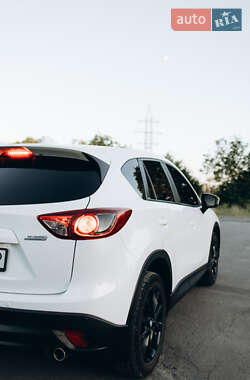 Позашляховик / Кросовер Mazda CX-5 2013 в 