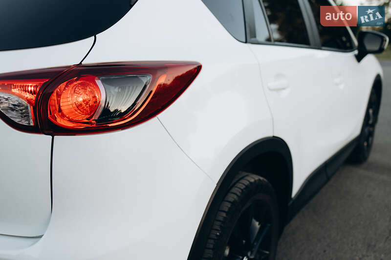 Внедорожник / Кроссовер Mazda CX-5 2013 в Новой Ушице
