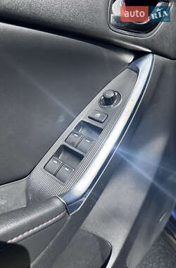 Внедорожник / Кроссовер Mazda CX-5 2013 в 