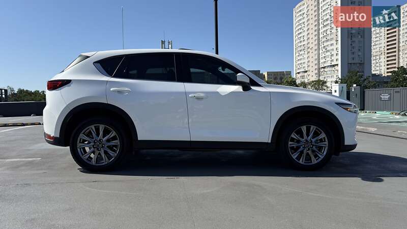 Внедорожник / Кроссовер Mazda CX-5 2020 в Киеве