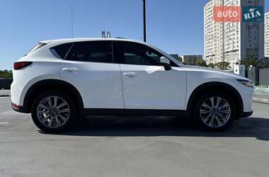 Внедорожник / Кроссовер Mazda CX-5 2020 в 