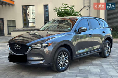 Позашляховик / Кросовер Mazda CX-5 2017 в Києві
