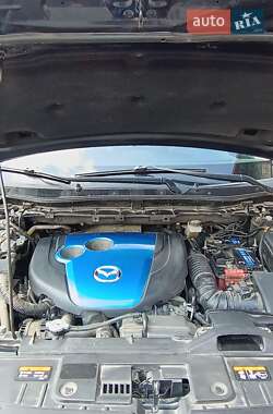 Внедорожник / Кроссовер Mazda CX-5 2012 в 