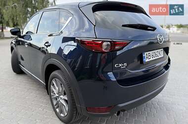 Позашляховик / Кросовер Mazda CX-5 2021 в 