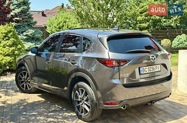 Внедорожник / Кроссовер Mazda CX-5 2017 в 