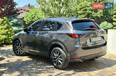 Внедорожник / Кроссовер Mazda CX-5 2017 в 