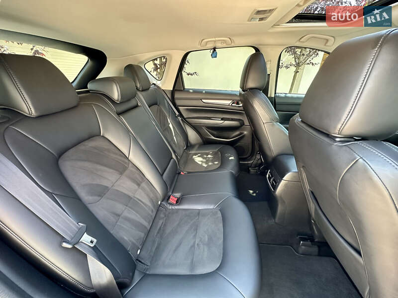 Позашляховик / Кросовер Mazda CX-5 2017 в Вінниці
