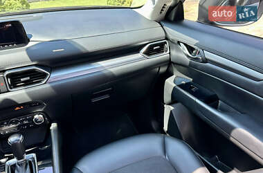 Внедорожник / Кроссовер Mazda CX-5 2017 в 