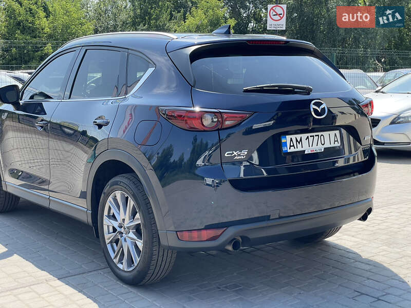 Внедорожник / Кроссовер Mazda CX-5 2019 в Бердичеве