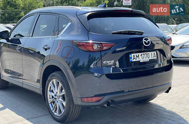 Внедорожник / Кроссовер Mazda CX-5 2019 в 