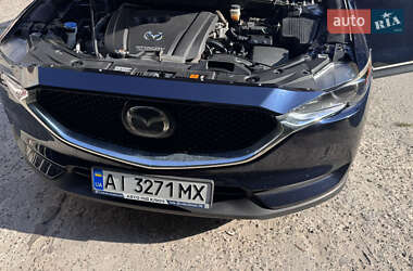 Позашляховик / Кросовер Mazda CX-5 2018 в 