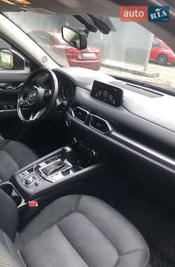 Внедорожник / Кроссовер Mazda CX-5 2018 в 