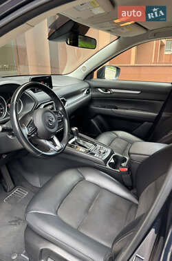 Позашляховик / Кросовер Mazda CX-5 2019 в 