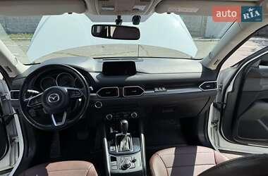 Внедорожник / Кроссовер Mazda CX-5 2017 в 