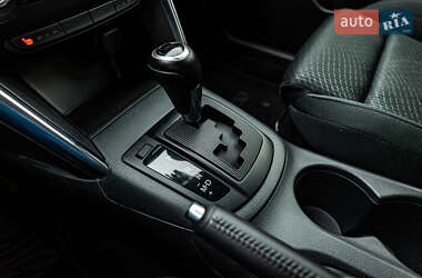 Позашляховик / Кросовер Mazda CX-5 2012 в 