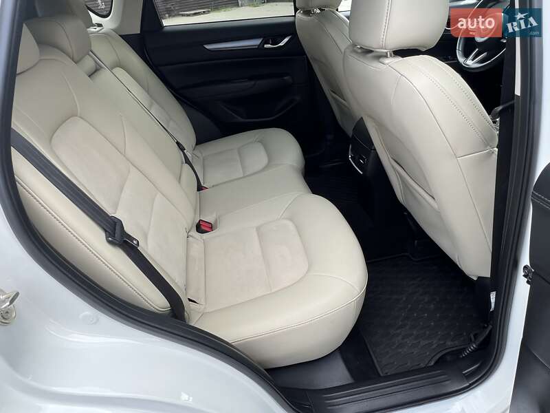Внедорожник / Кроссовер Mazda CX-5 2020 в Киеве