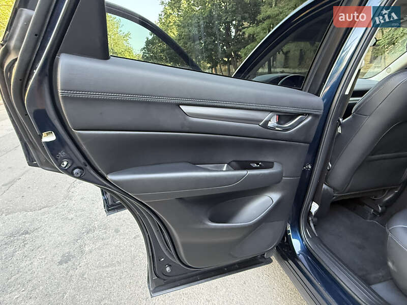 Позашляховик / Кросовер Mazda CX-5 2018 в Миколаєві