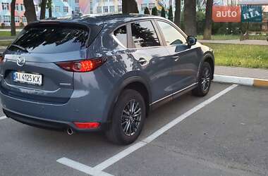 Позашляховик / Кросовер Mazda CX-5 2020 в 