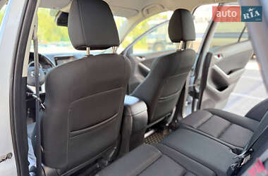 Позашляховик / Кросовер Mazda CX-5 2015 в 