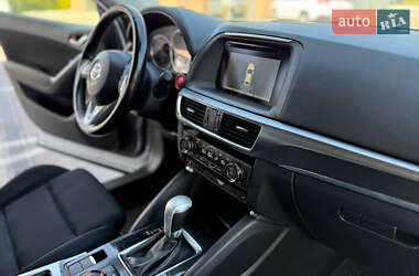 Позашляховик / Кросовер Mazda CX-5 2015 в 