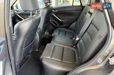 Внедорожник / Кроссовер Mazda CX-5 2016 в 