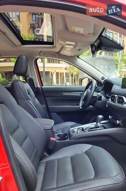 Внедорожник / Кроссовер Mazda CX-5 2020 в 