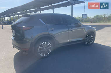 Позашляховик / Кросовер Mazda CX-5 2020 в 