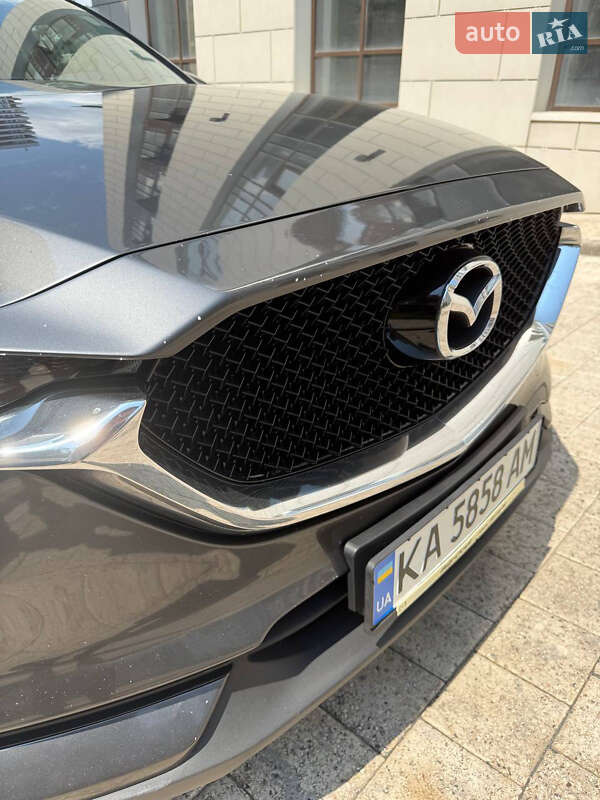 Внедорожник / Кроссовер Mazda CX-5 2017 в Киеве
