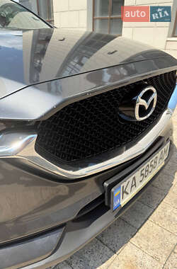 Внедорожник / Кроссовер Mazda CX-5 2017 в 