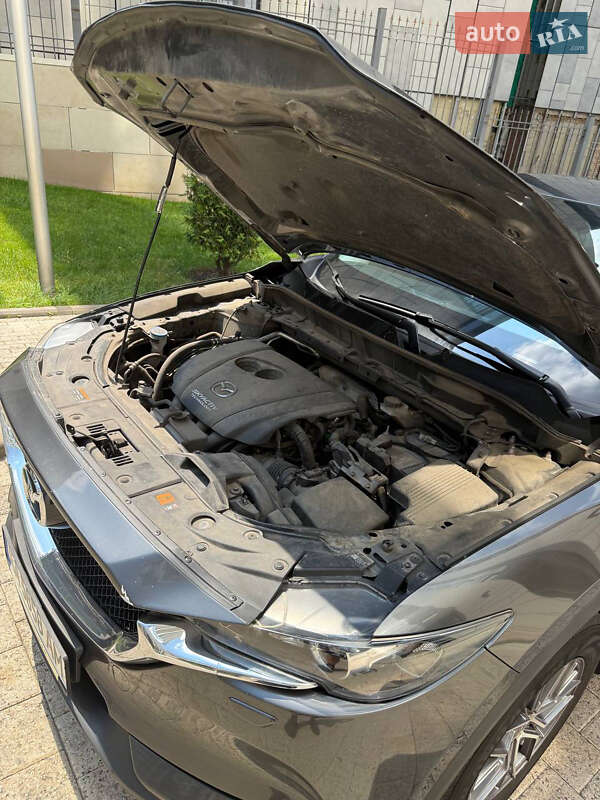 Внедорожник / Кроссовер Mazda CX-5 2017 в Киеве